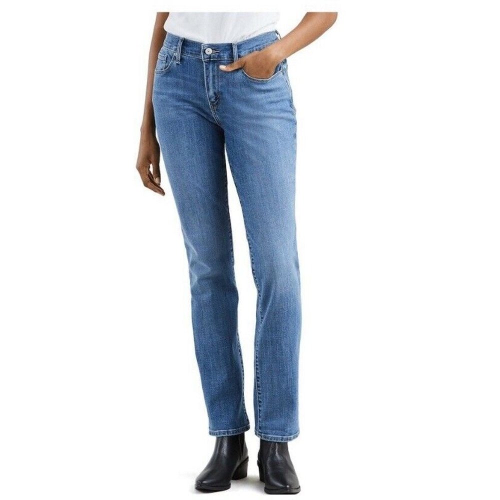 🌹 Levis | 505 Straight Leg Medium High Rise Jeans